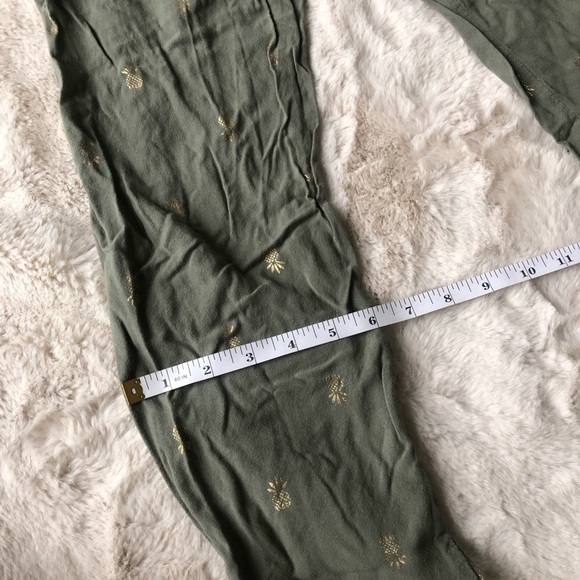 H&M Kids Green woven joggers w/gold pineapple size eur 170 / USA 20 - Picture 9 of 12